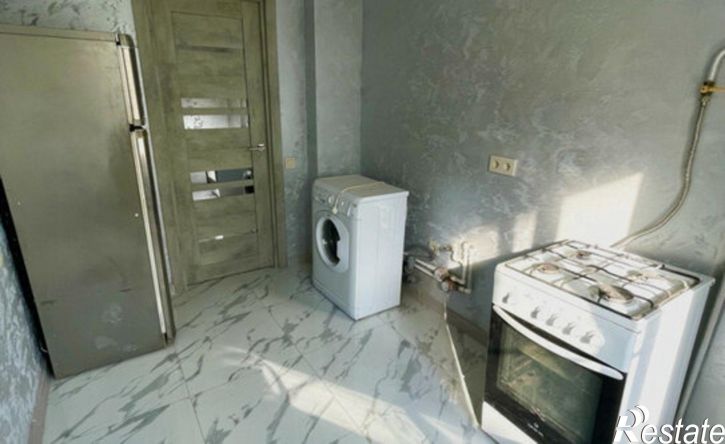 3-комн квартира улица Советской Армии, 105,  д. 105