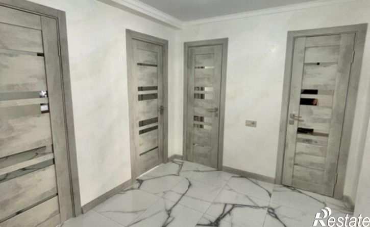 3-комн квартира улица Советской Армии, 105,  д. 105