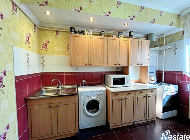 2-комн квартира улица микрорайон № 8, 2/1,  д. 2/1