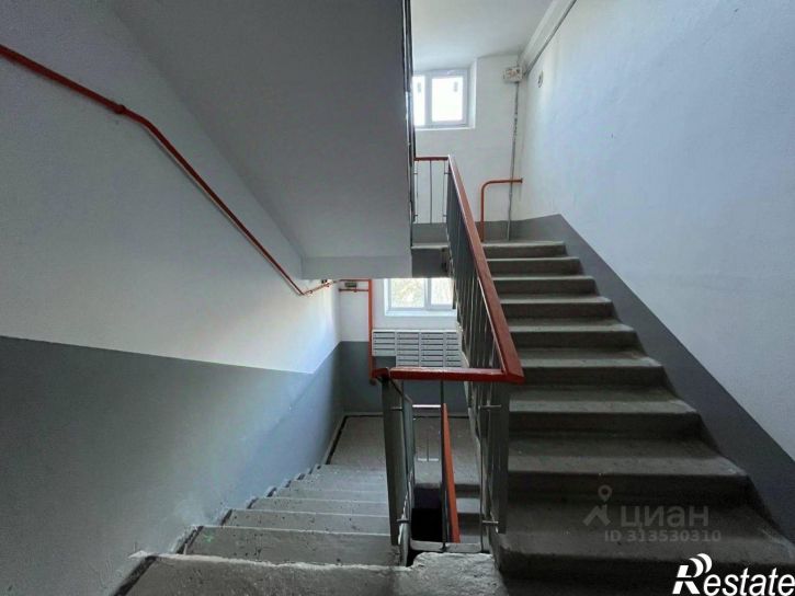 2-комн квартира улица микрорайон № 8, 2/1,  д. 2/1