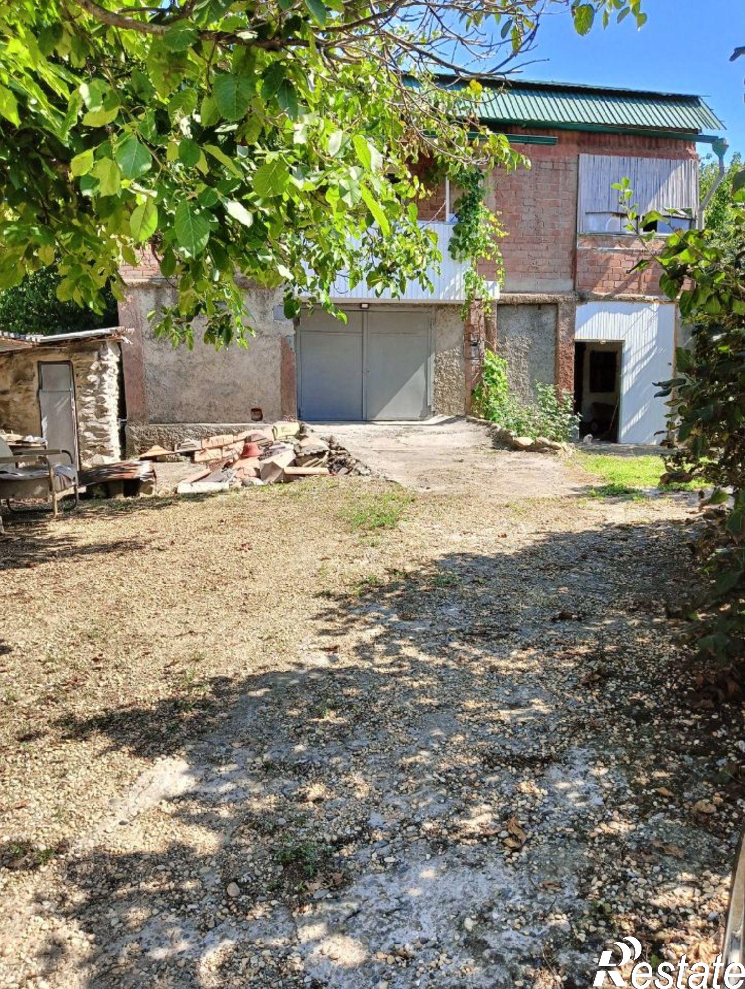 Купить дачу, дом, коттедж за 4 000 000 рублей на СНТ Строитель-2, 226