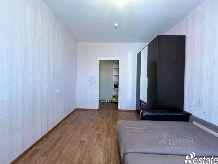 2-комн квартира проспект Авиаторов, 4,  д. 4