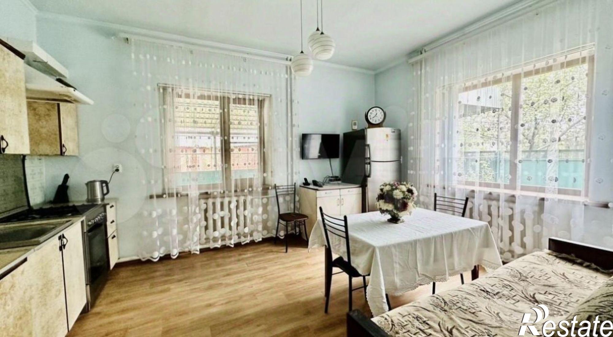 Купить дачу, дом, коттедж за 10 000 000 рублей на ул Матросова, 28