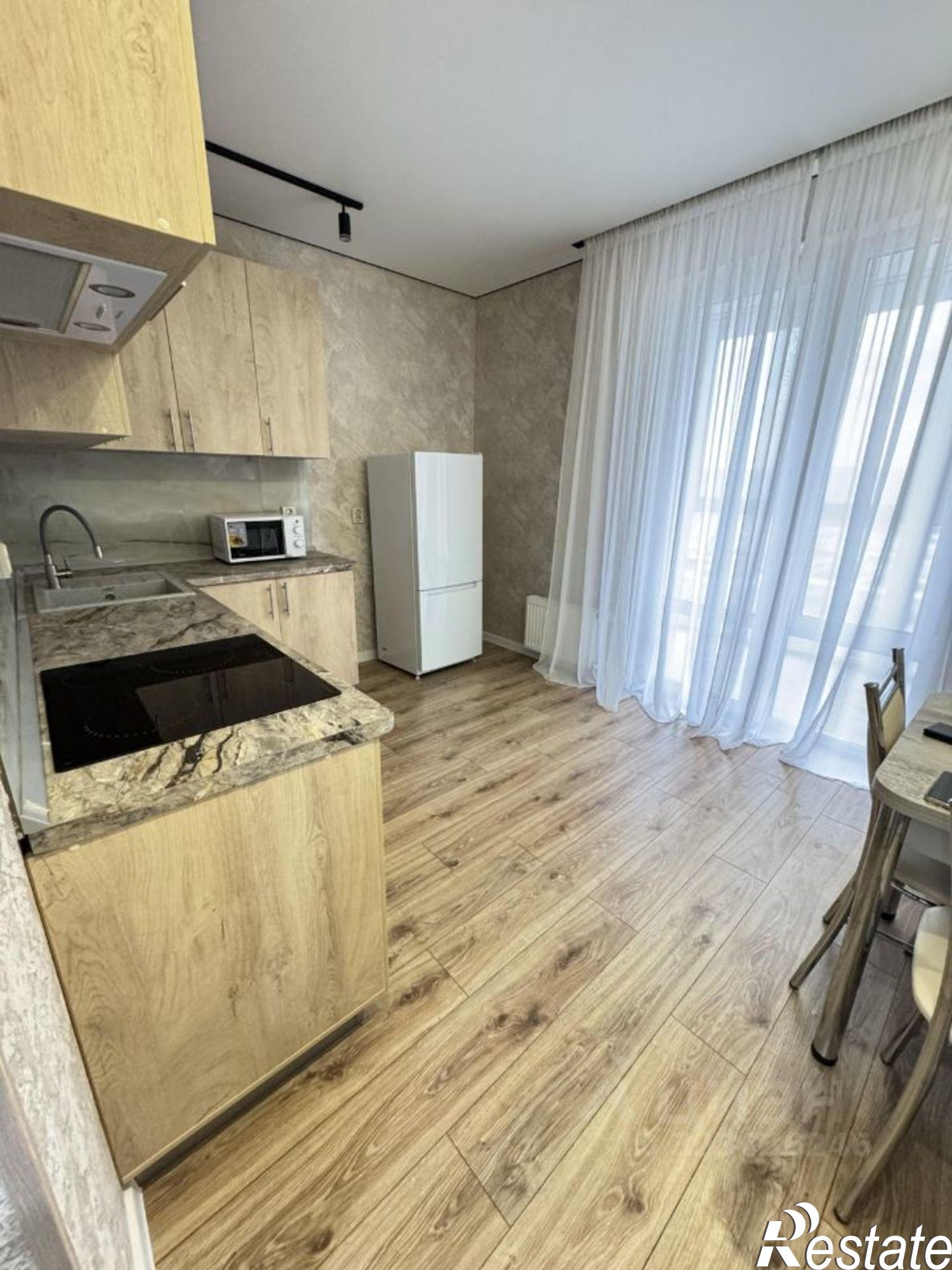 Сдать квартиру за 35 000 рублей на 8-й микрорайон, 8к1