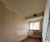 комната 13 кв м улица Матвеева, 156