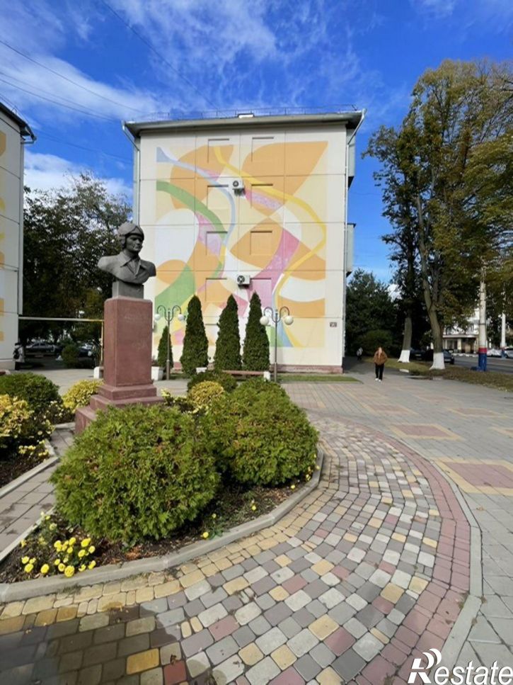 3-комн квартира улица Советской Армии, 26,  д. 26