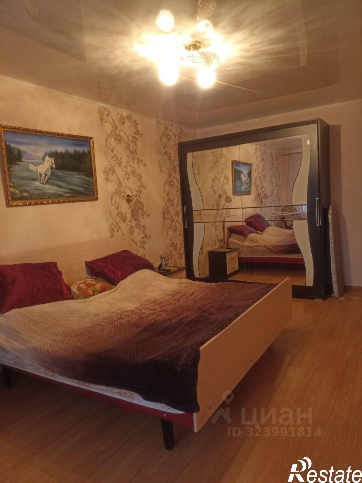 Сдать квартиру за 15 000 рублей на ул Азовская, 3