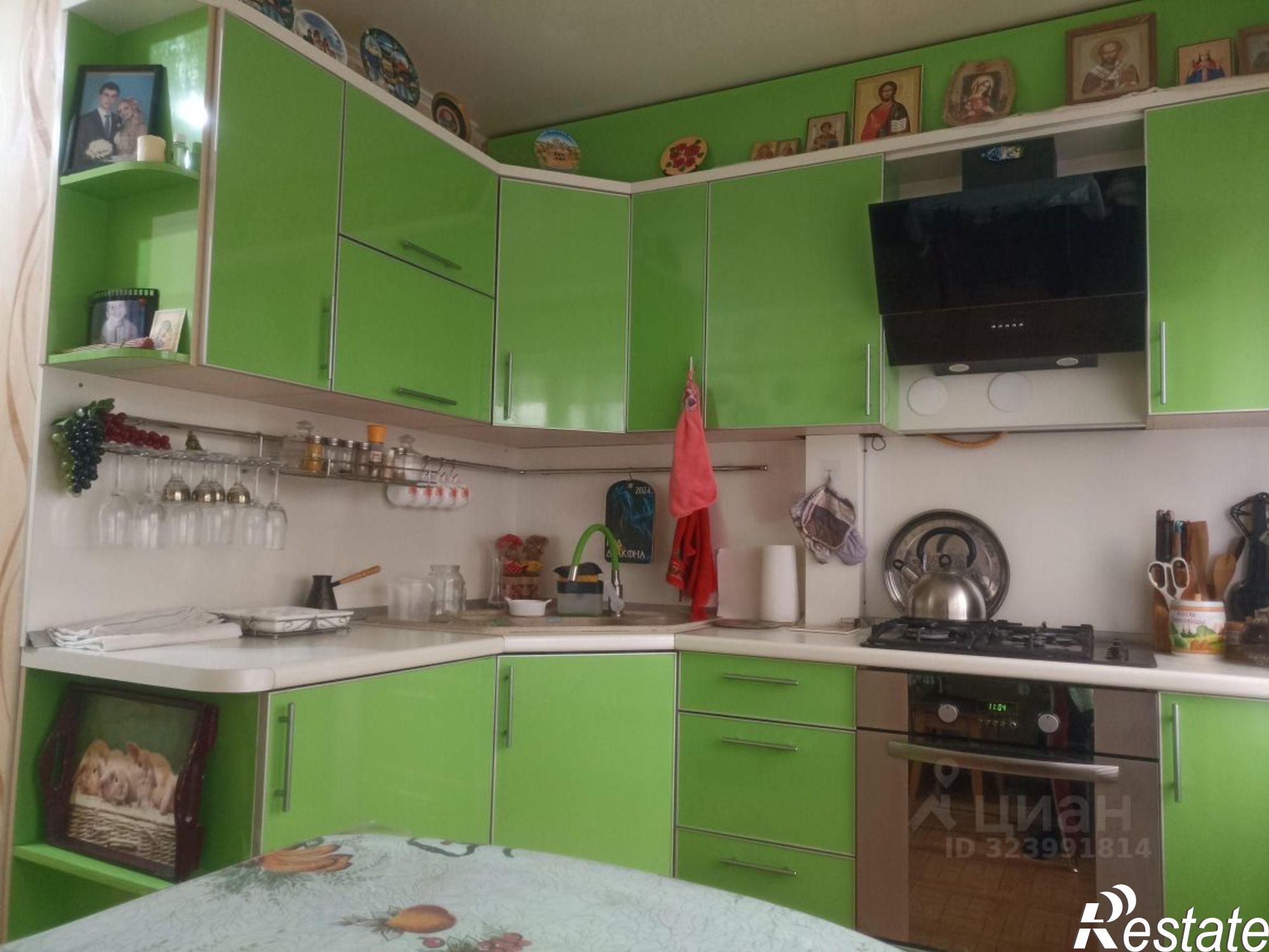 Сдать квартиру за 15 000 рублей на ул Азовская, 3