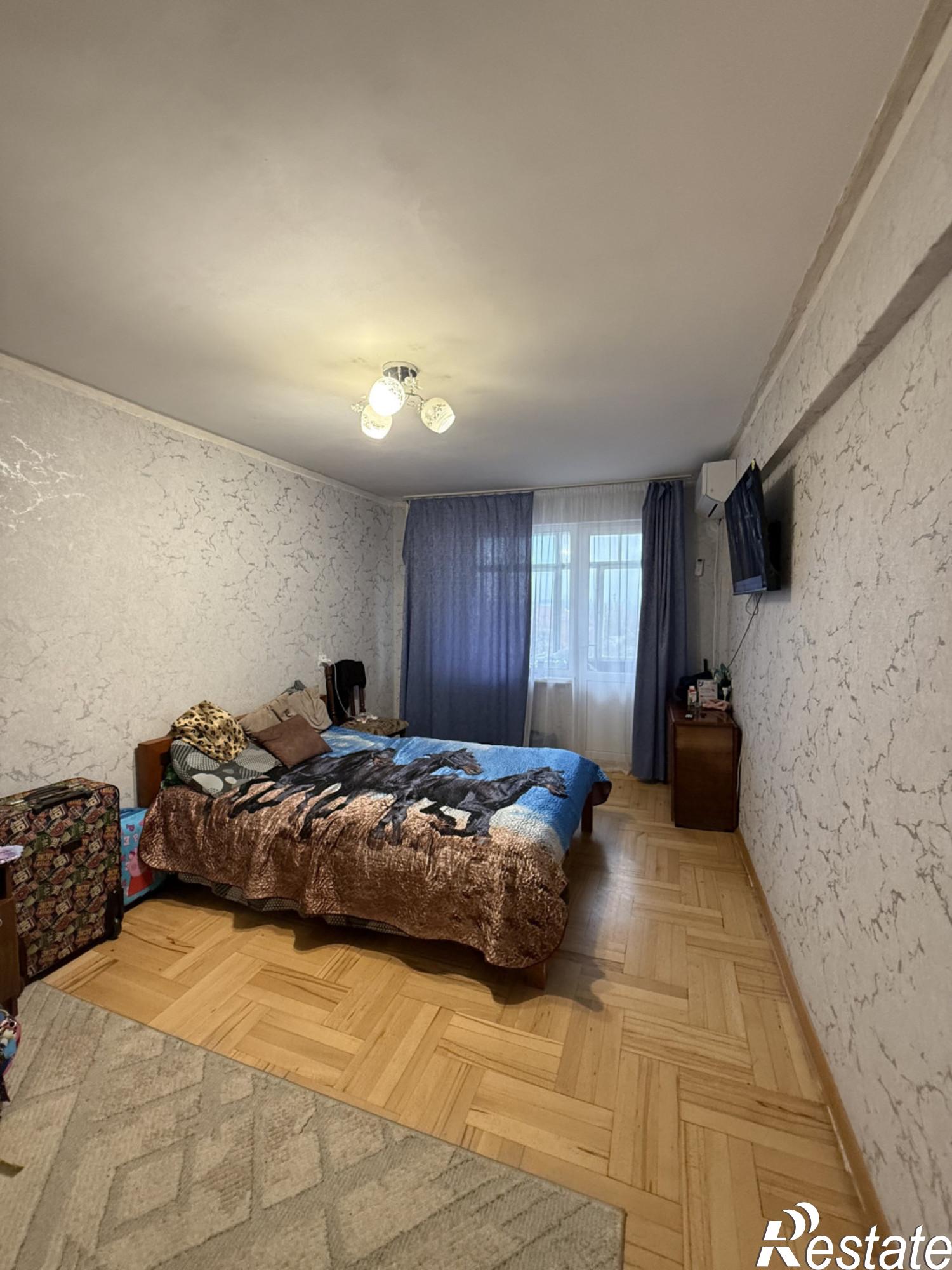 Купить квартиру за 5 399 990 рублей на Новороссийская ул., 72А