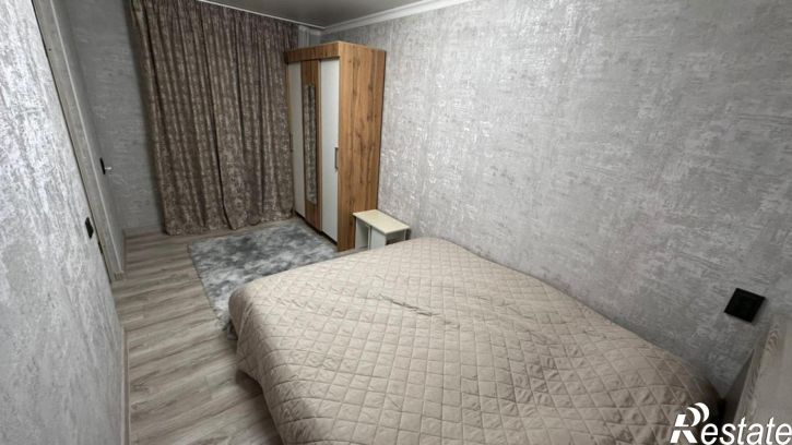 3-комн квартира Ленина ул., 38