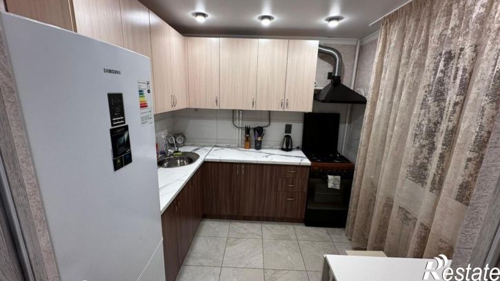 3-комн квартира Ленина ул., 38