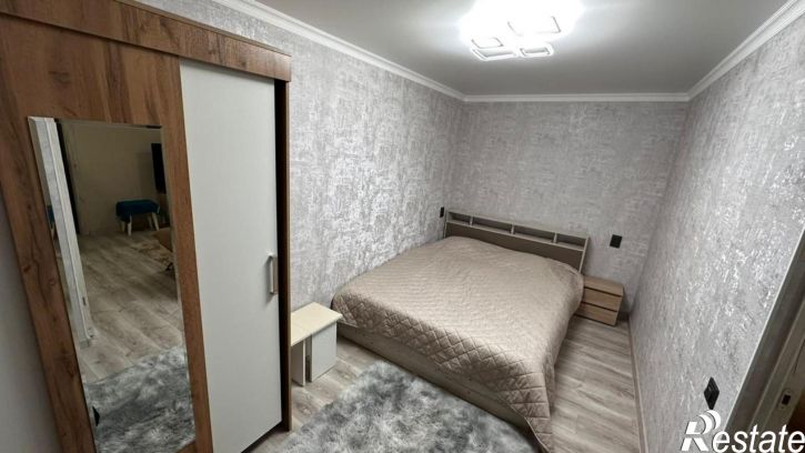 3-комн квартира Ленина ул., 38