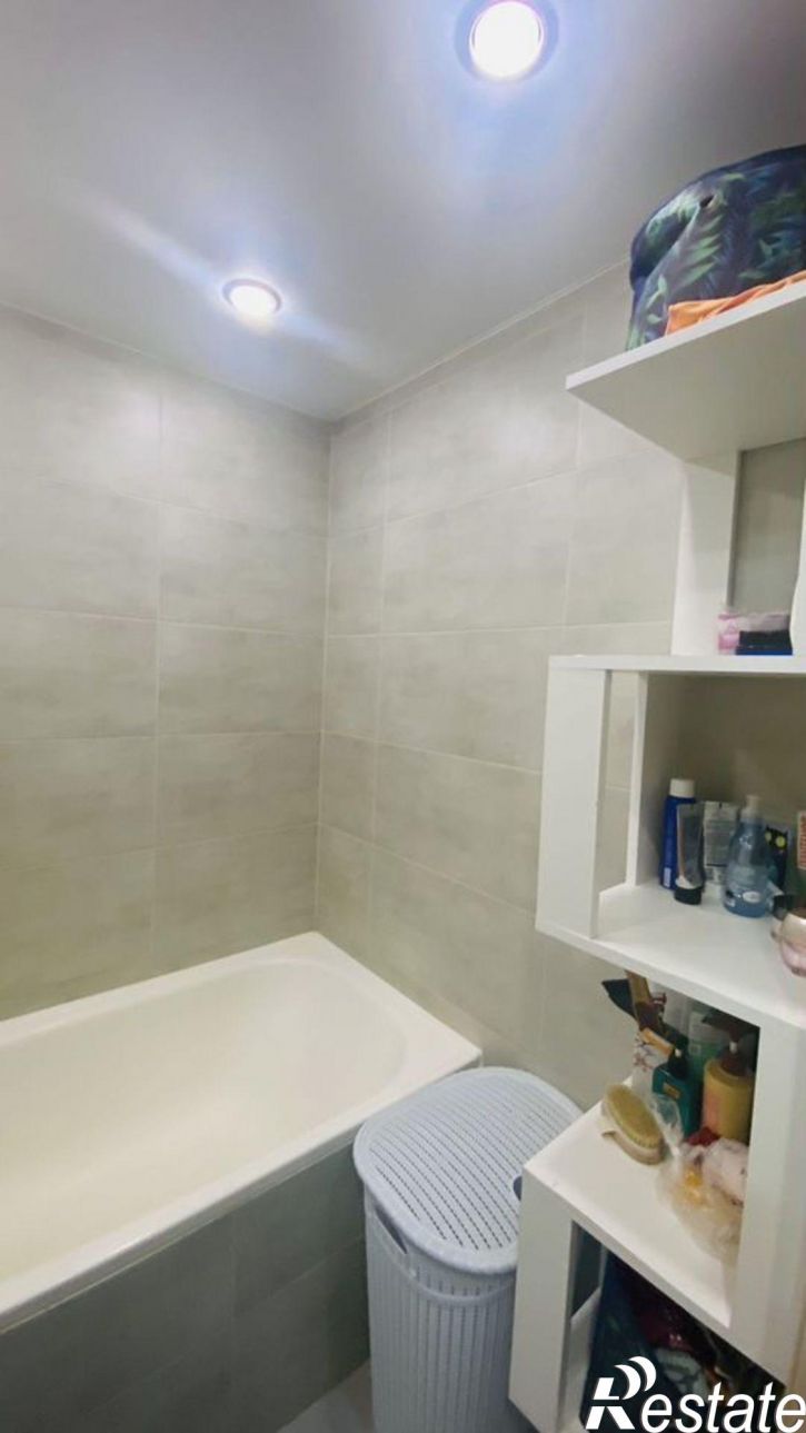 2-комн квартира улица Тургенева, 296/1,  д. 296/1