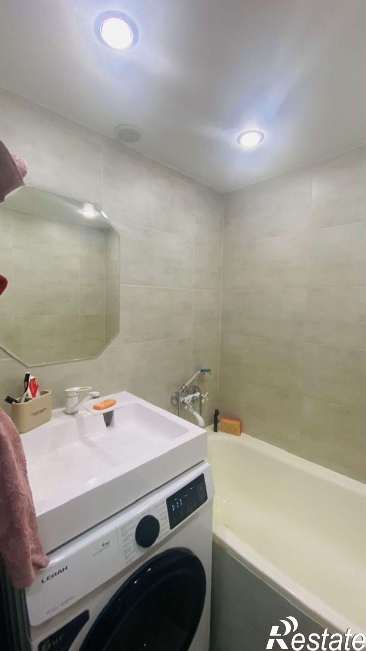 2-комн квартира улица Тургенева, 296/1,  д. 296/1