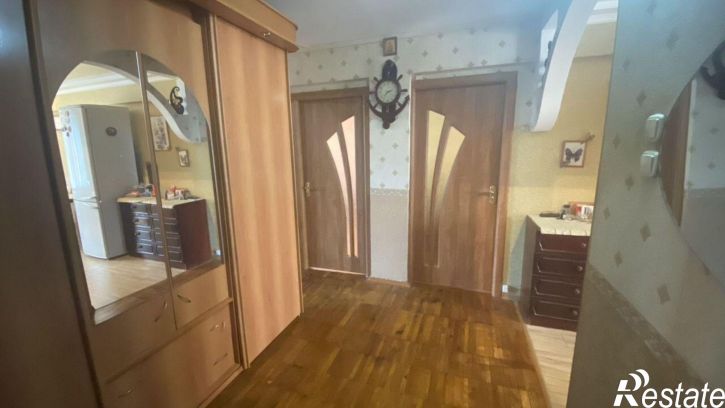 3-комн квартира улица Каспарова, 11,  д. 11