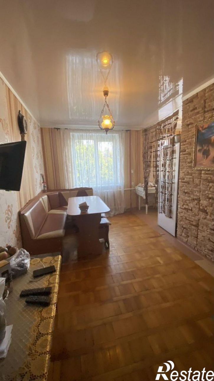 3-комн квартира улица Маркова, 325,  д. 325