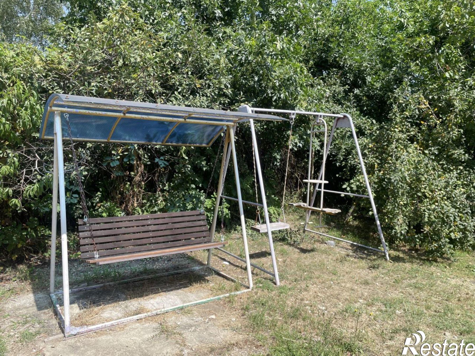 Купить дачу, дом, коттедж за 7 500 000 рублей на Жемчужный проезд, 16