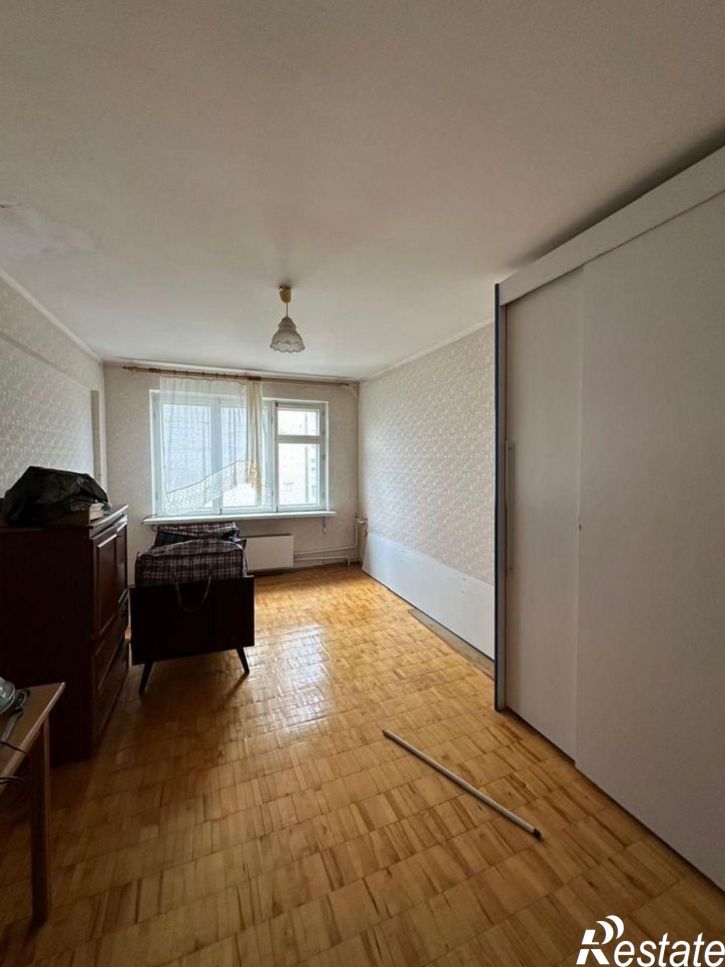 3-комн квартира ул Ефремова, 3,  д. 3