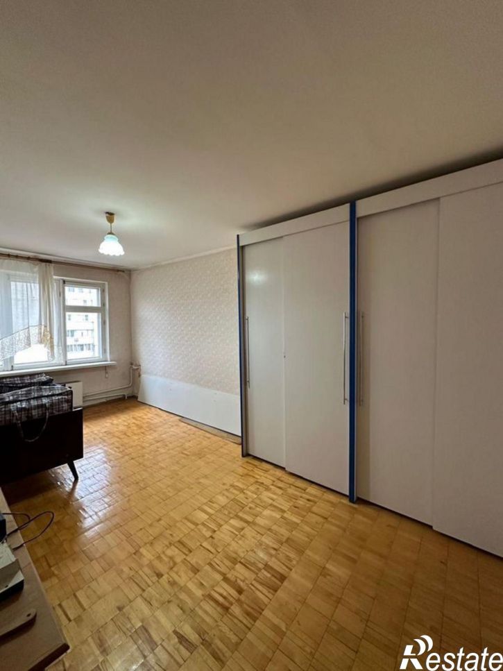 3-комн квартира ул Ефремова, 3,  д. 3