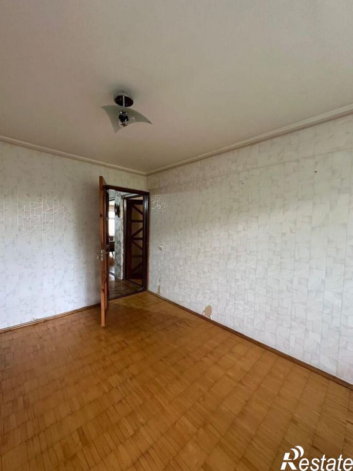 3-комн квартира ул Ефремова, 3,  д. 3