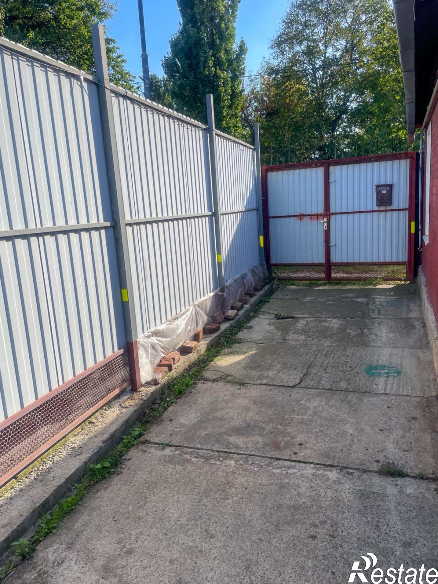 Купить дачу, дом, коттедж за 3 300 000 рублей на Ленина ул., 39