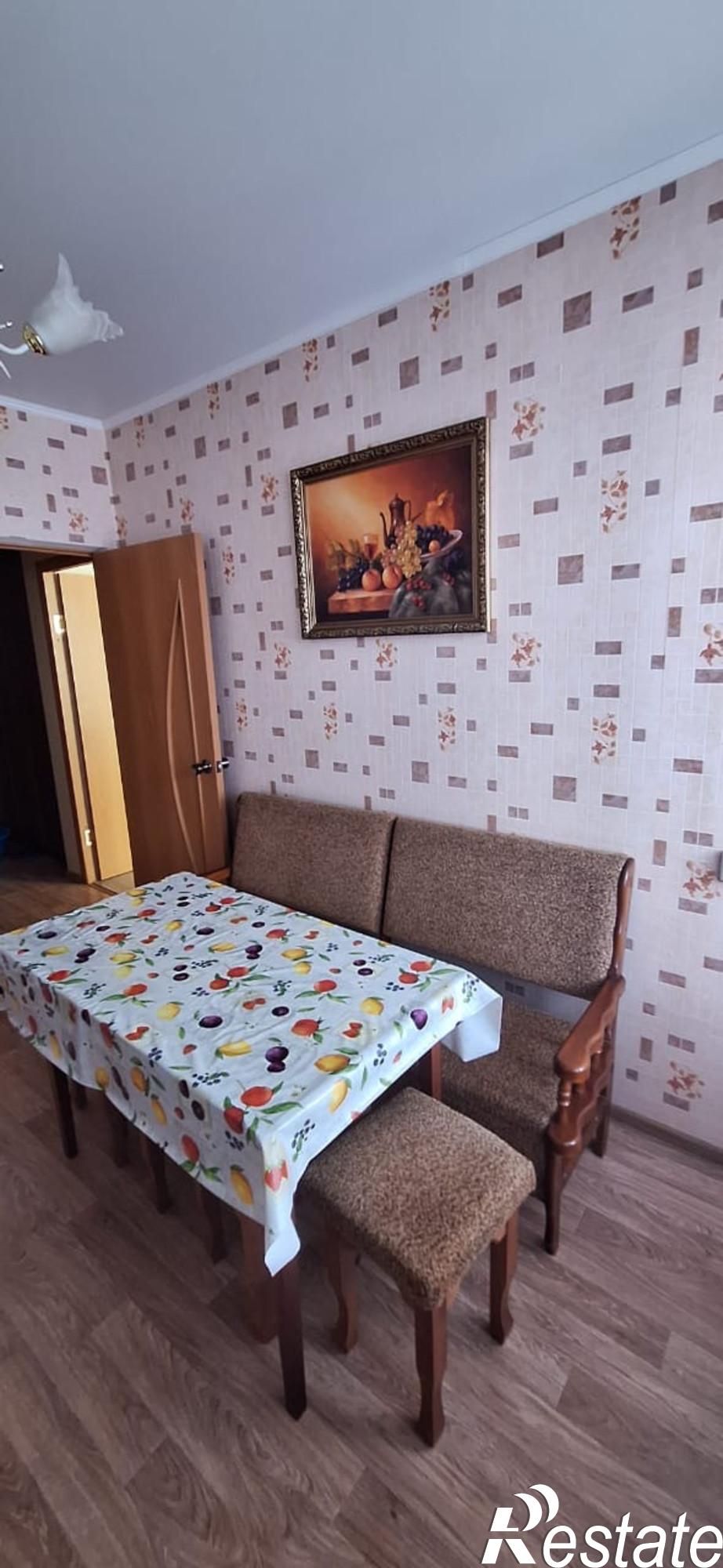 Сдать квартиру за 20 000 рублей на Авиаторов проспект, 4