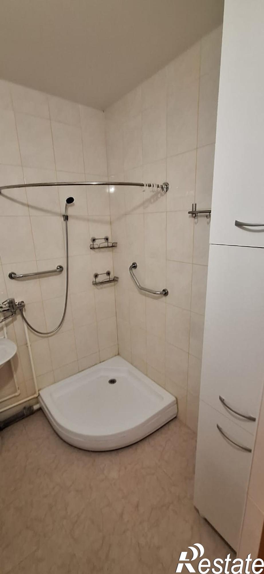 Сдать квартиру за 20 000 рублей на Авиаторов проспект, 4