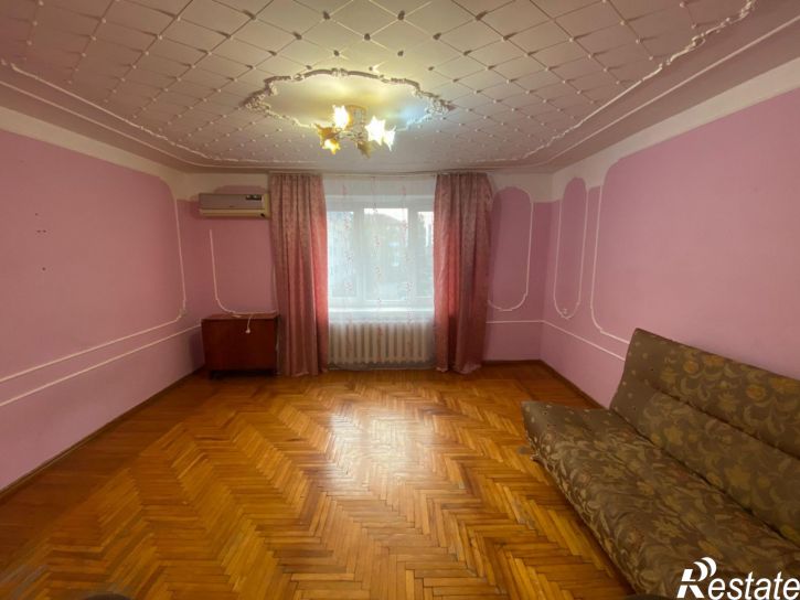 2-комн квартира Луначарского ул., 402