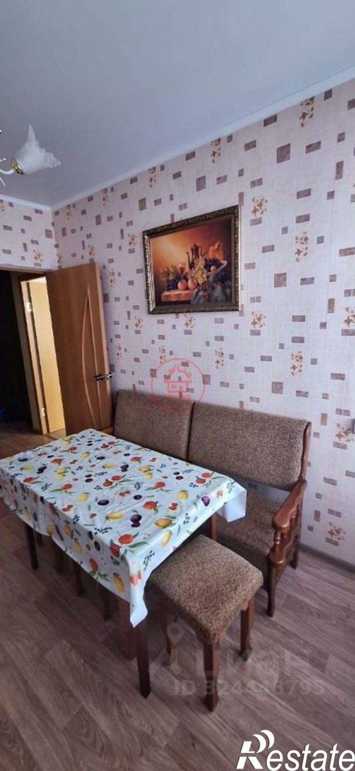 1-комн квартира проспект Авиаторов, 4,  д. 4