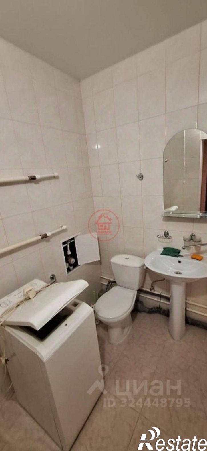 1-комн квартира проспект Авиаторов, 4,  д. 4