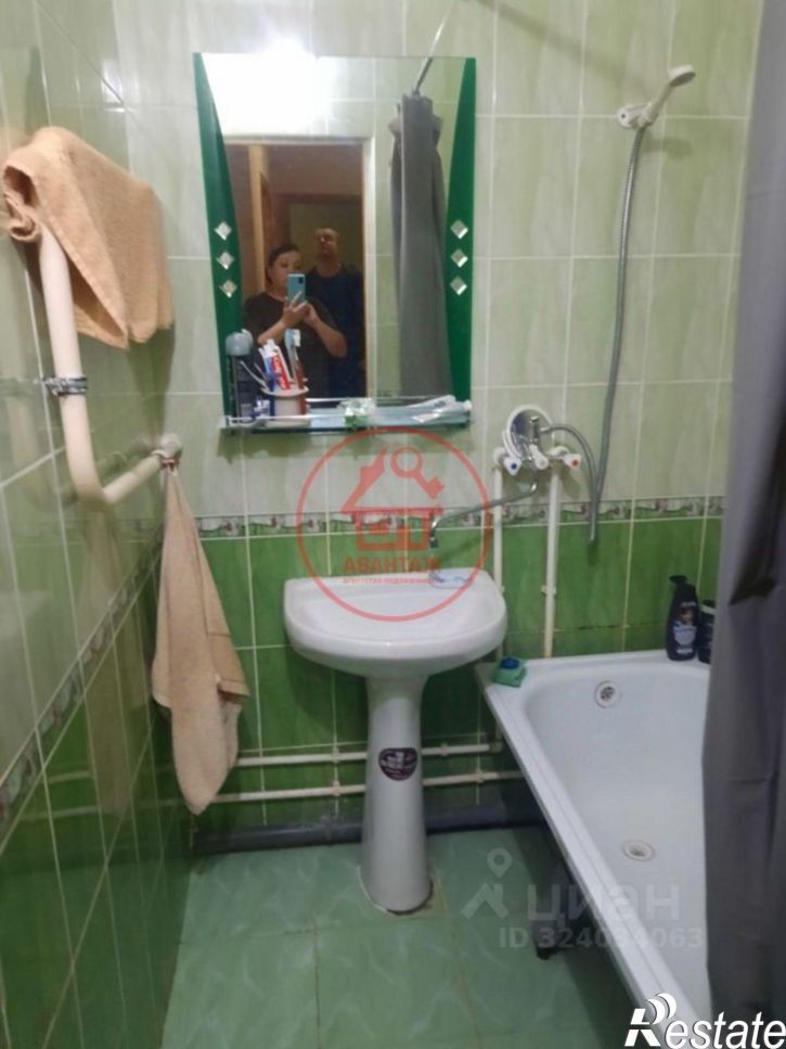 2-комн квартира проспект Авиаторов, 6,  д. 6