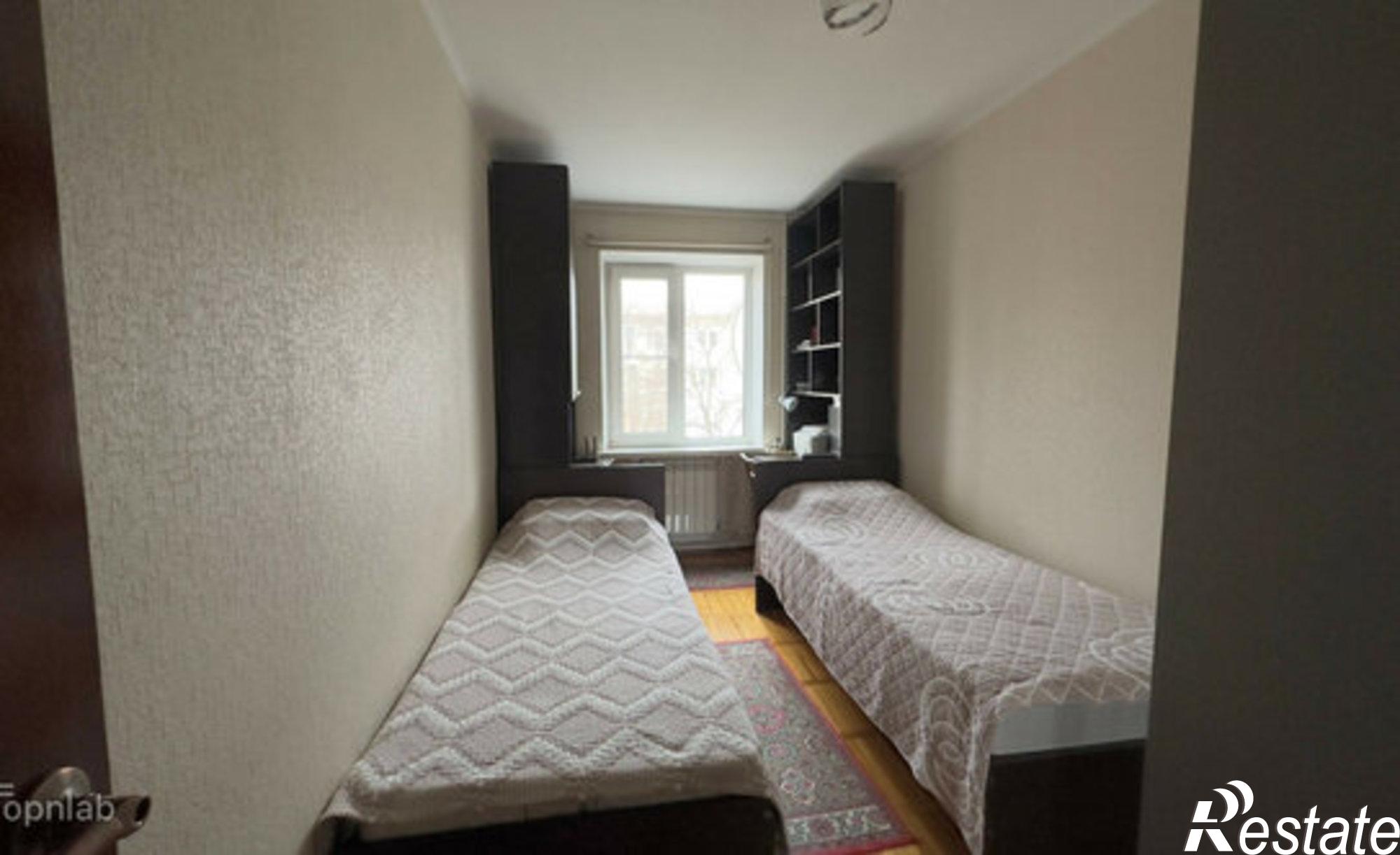 Купить квартиру за 5 200 000 рублей на ул Черноморская, 26