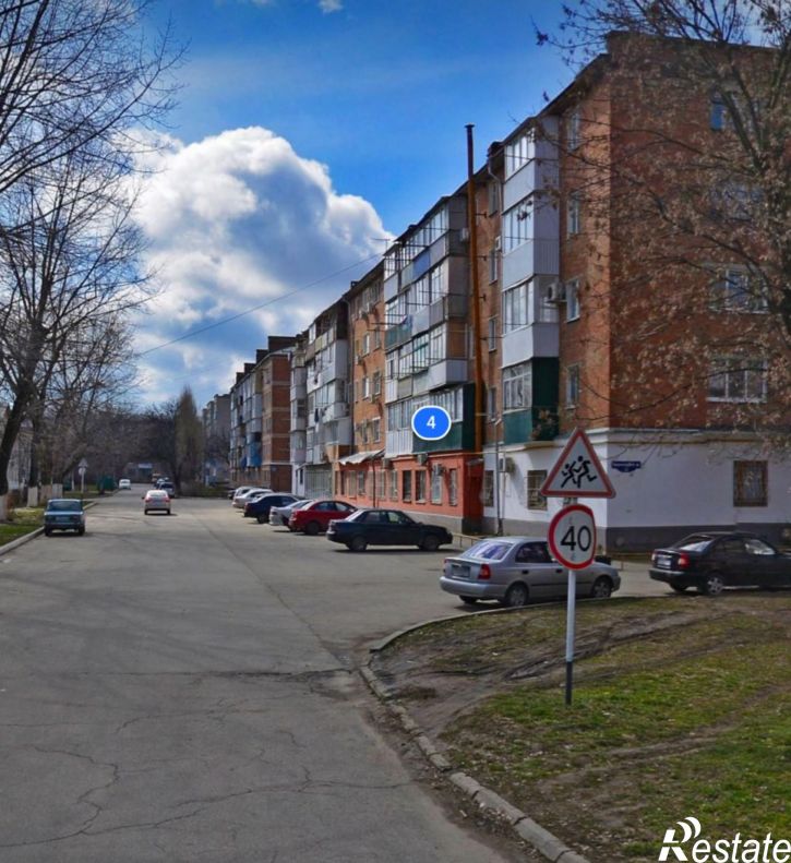 3-комн квартира Новосочинский проезд, 4