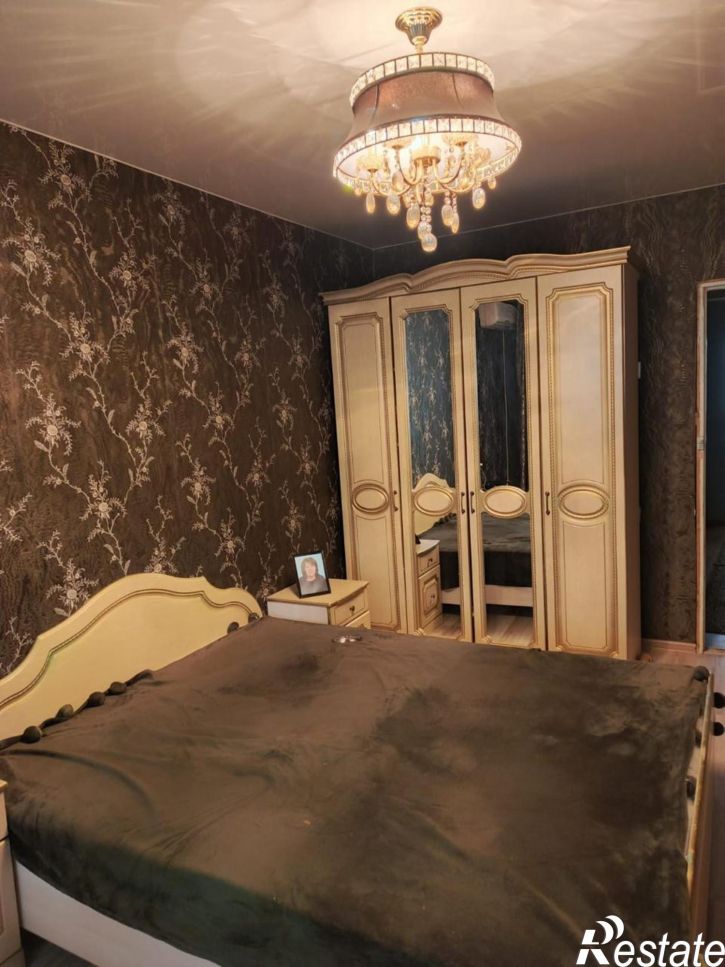 3-комн квартира Тургенева ул., 304