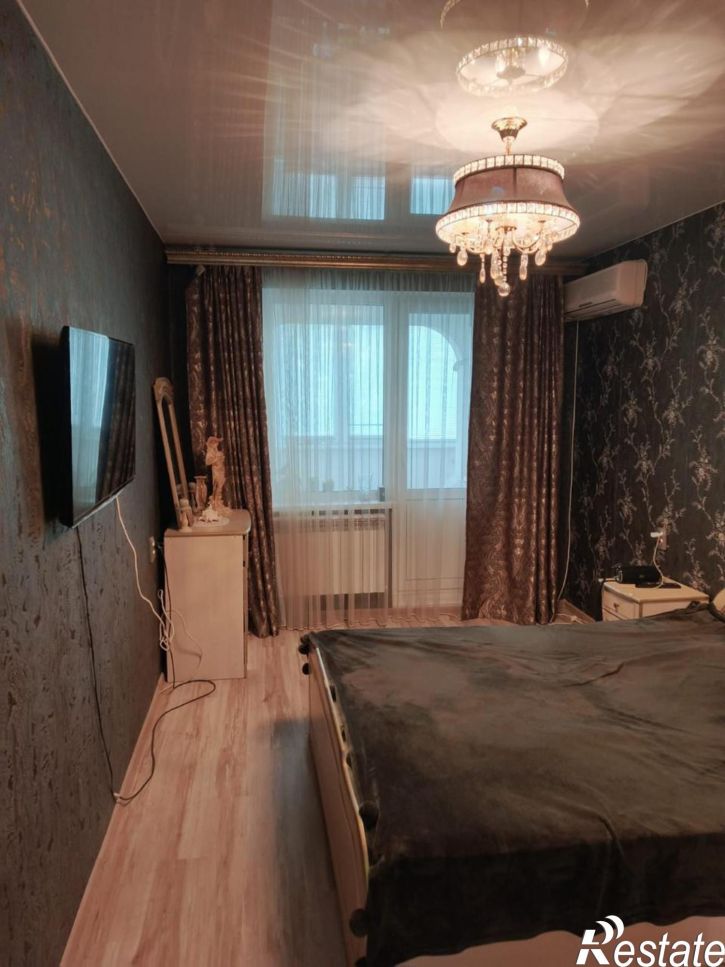 3-комн квартира Тургенева ул., 304