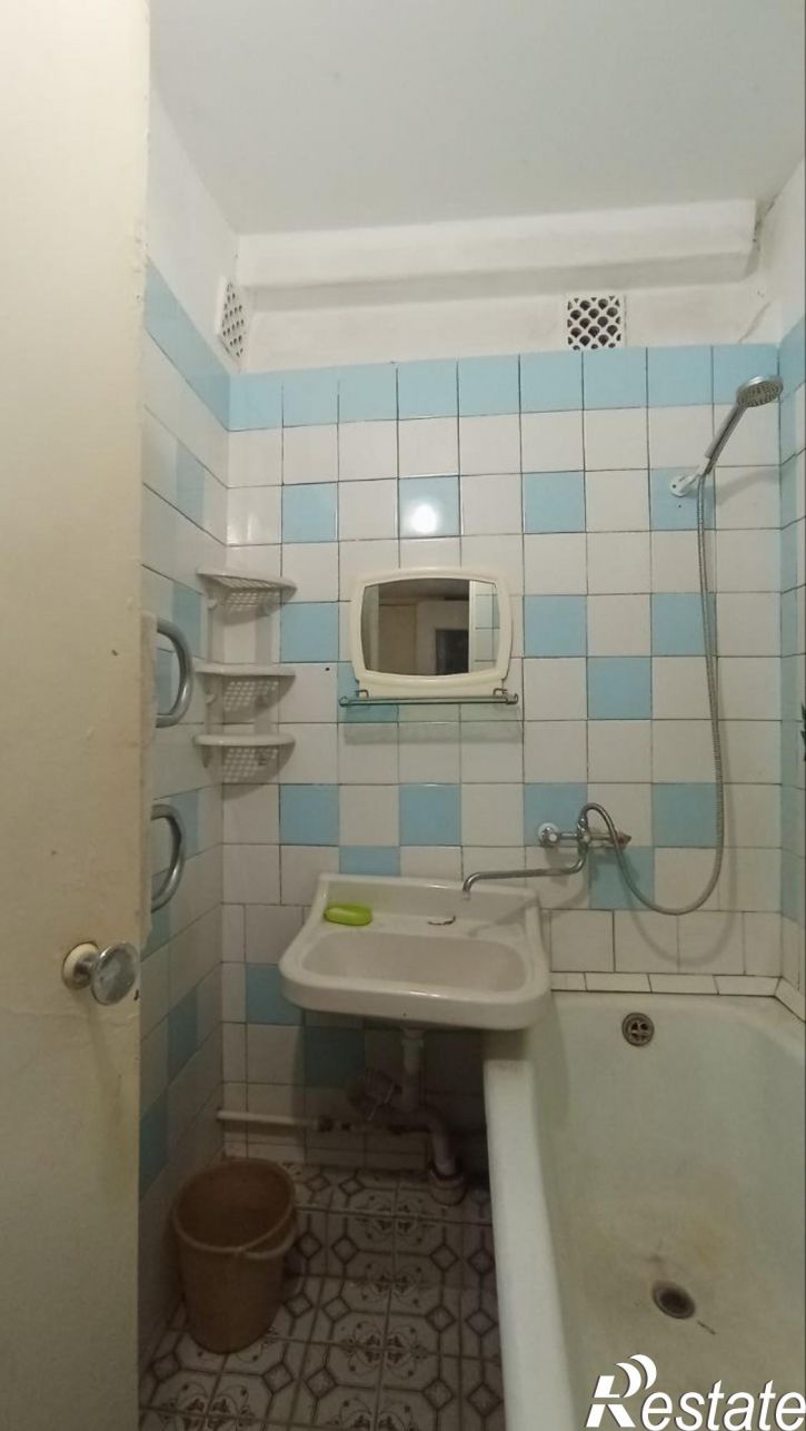3-комн квартира Советской Армии ул., 31
