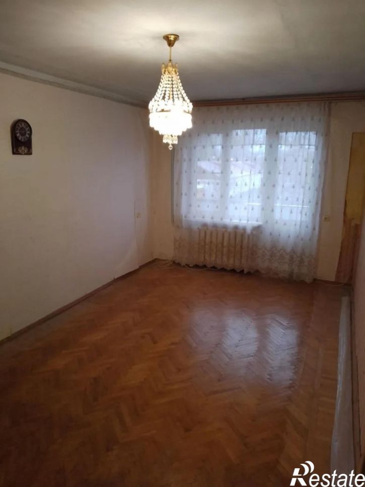 2-комн квартира Советской Армии ул., 175