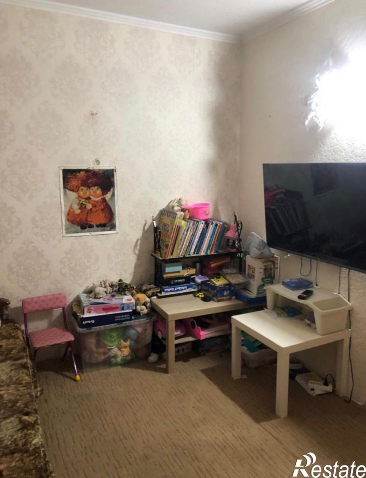 2-комн квартира Каспарова ул., 8