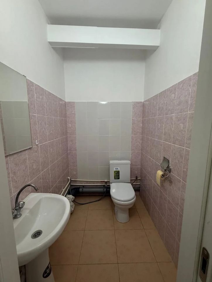 1-комн квартира Авиаторов проспект, 2