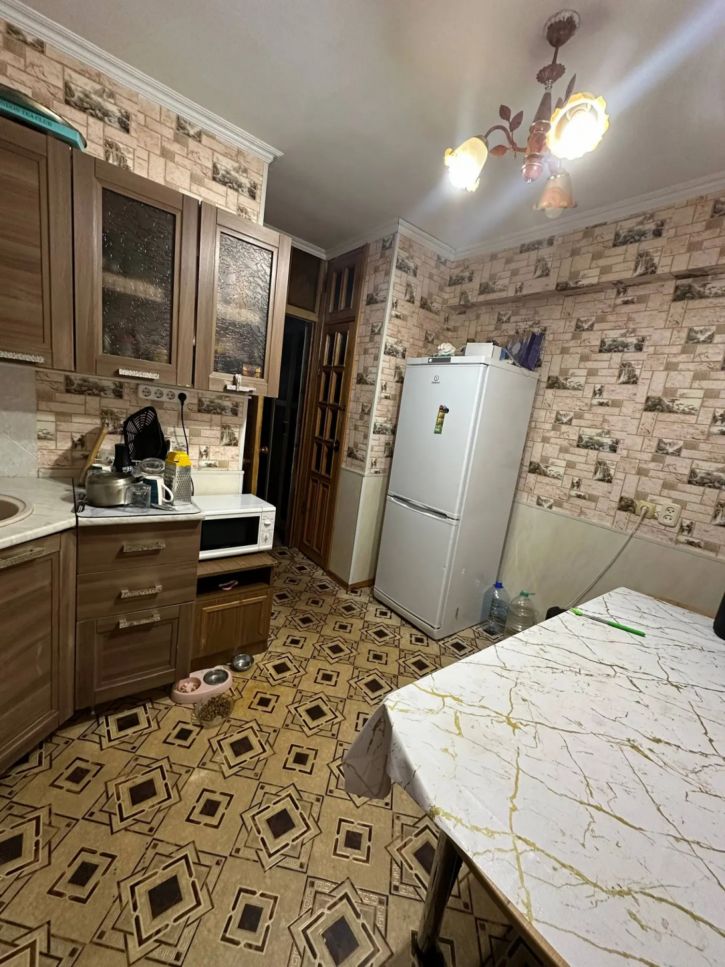 2-комн квартира Новороссийская ул., 80