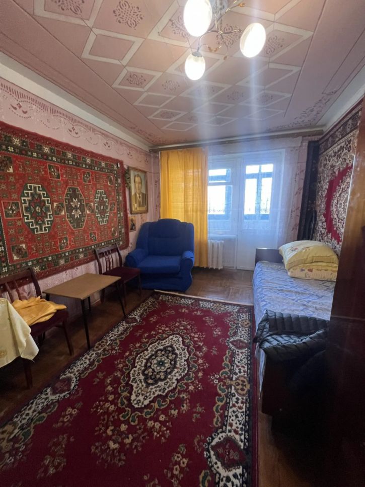 3-комн квартира Азовская ул., 6