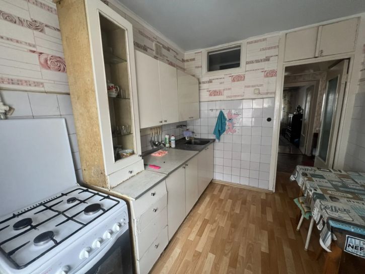 3-комн квартира Азовская ул., 6
