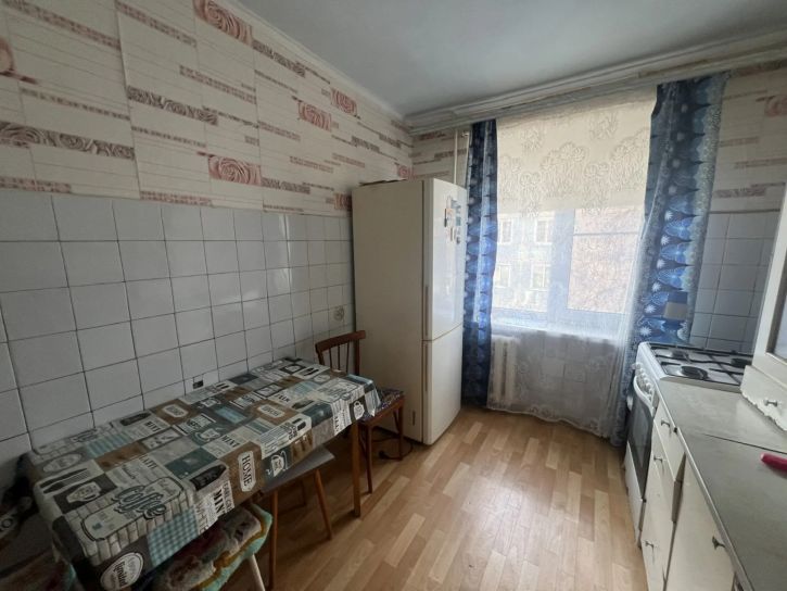 3-комн квартира Азовская ул., 6