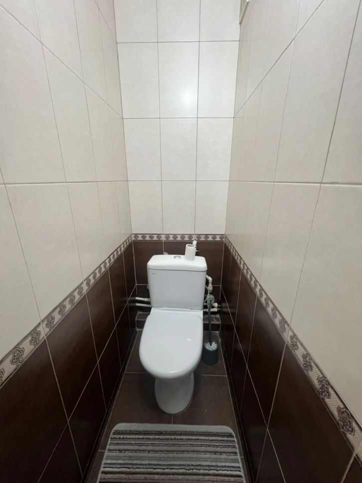 3-комн квартира Азовская ул., 6