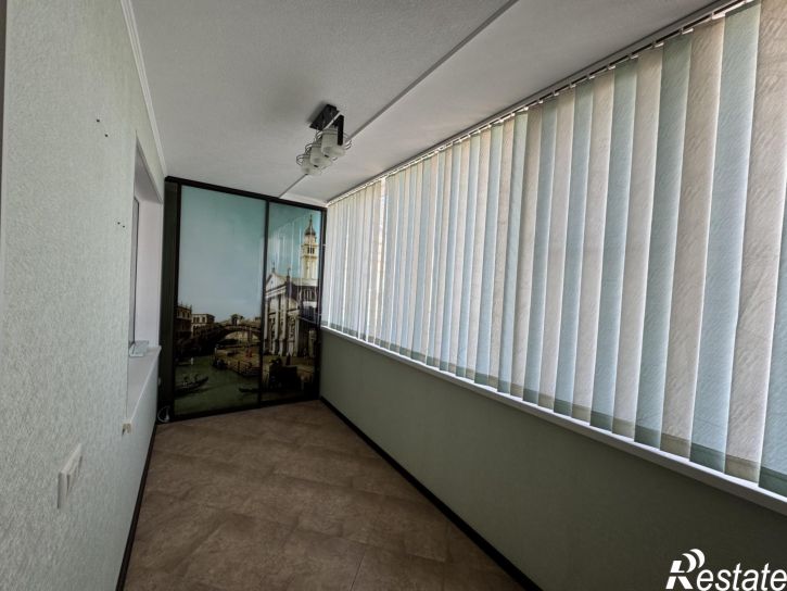 3-комн квартира Каспарова ул., 43