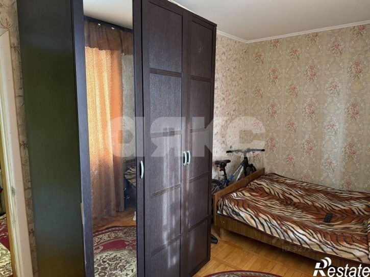3-комн квартира улица Советской Армии, 210,  д. 210