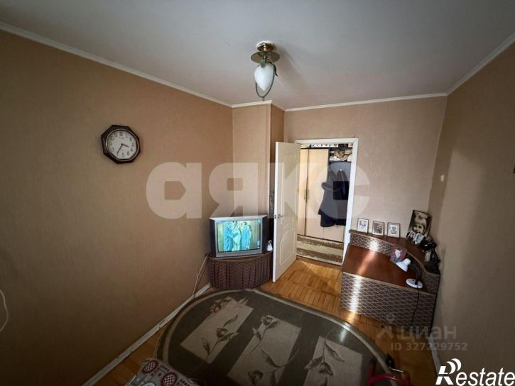 3-комн квартира улица Советской Армии, 210,  д. 210
