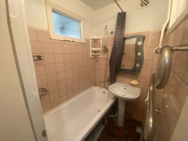 2-комн квартира Новороссийская ул., 62
