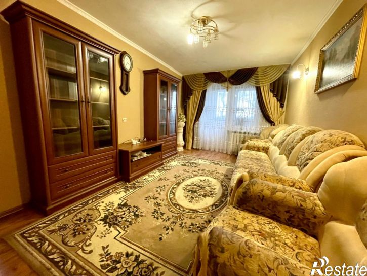 3-комн квартира 5-я Линия ул., 21
