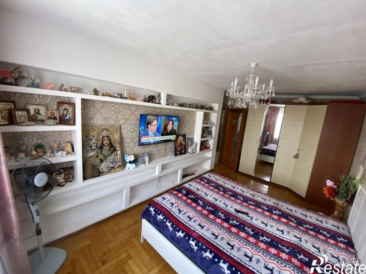 3-комн квартира Азовская ул., 16